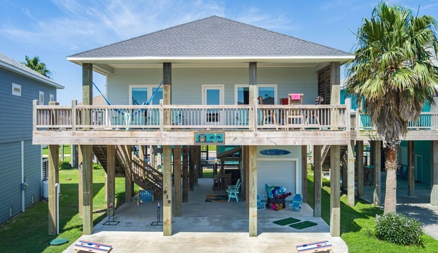 Steps to Beach, Hot Tub, Gulf & Beach Views, Tiki Bar, Grill, Dogs, Games
