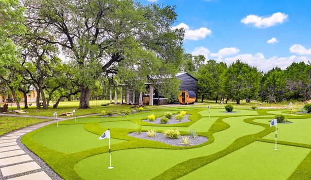 Stillstone Ranch - A Wellness Retreat - Sleeps 32 in Driftwood