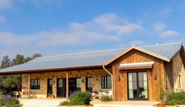 Stonehaus Lodge at Onion Creek