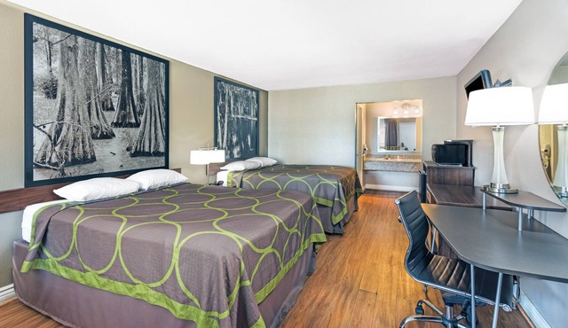 Super Place Inn