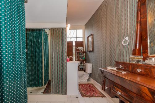 Terrace Carriage House