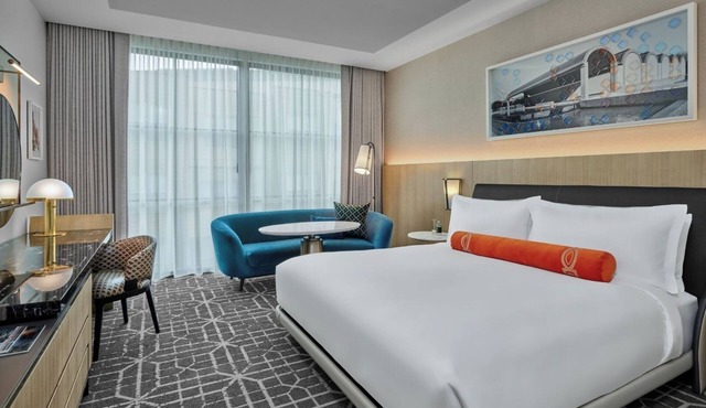 The Crescent Hotel | Superior King Room | Balcony Designed for Arts & Leisure in Fort Worth