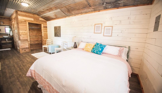 The Drip Inn - Cabins at Onion Creek
