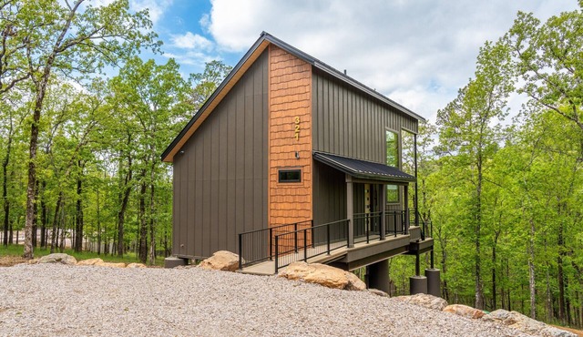 The Eagle at In the Trees, Hot Tub, Mountaintop, Fireplace, Luxury