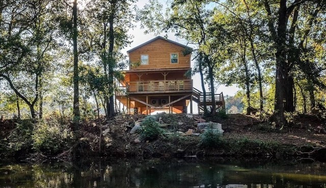 The Highwater Cabin! Right on the banks of the Little Buffalo River!
