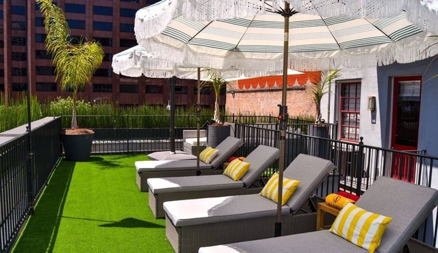 The Natchez Near FQ, Heated Pool & Hot Tub, Great for Families, Business, Groups