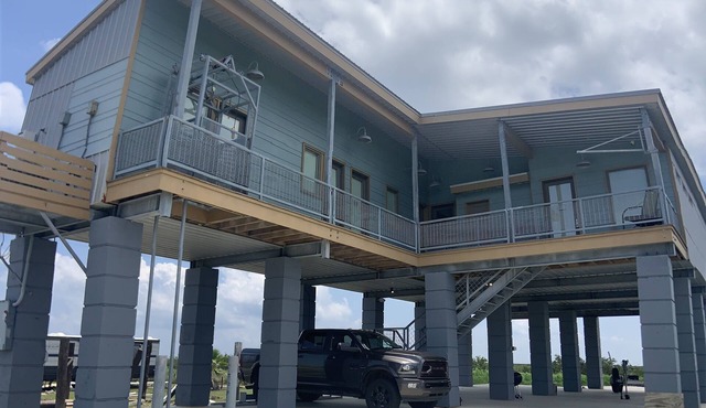 “The Office” of Grand Isle, a modern camp with gorgeous views!