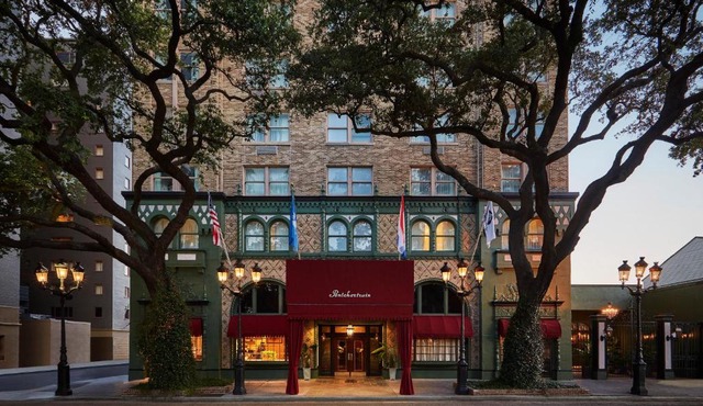 The Pontchartrain Hotel