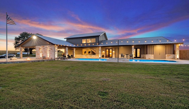The Pool House in Chilton
