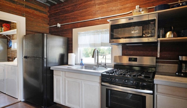 The Trailway House- Equestrian Friendly