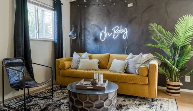 The Yonder | Modern Cozy Austin Escape Sleeps 5