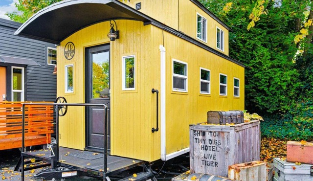 Tiny Digs Arthur House in Portland