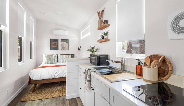 Tiny Home - (Koa) in Dunsmuir
