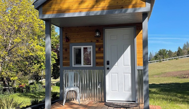Tiny Living at its Finest… 🐞 in Central Point