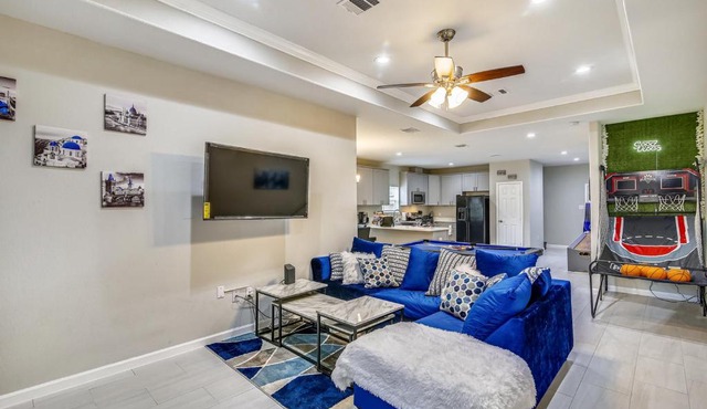 Ultimate Getaway-Pool-Games-Hookah-Downtown Htx
