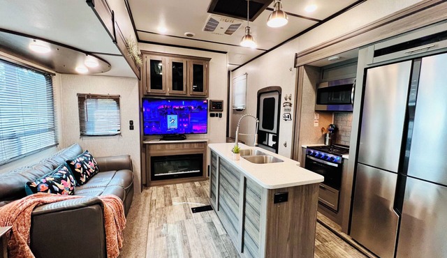 Unique RV Stay! Perfect for Couples, Families,n And Explorers in the heart of FM