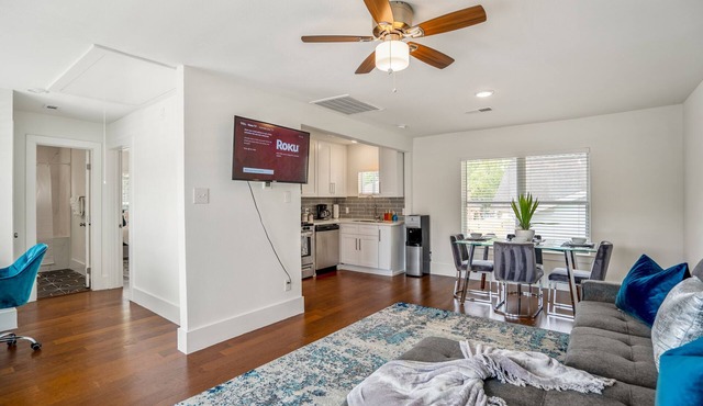 Universal Apartment @EADO - 5 km from FIFA Fest in Houston
