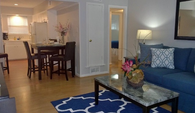 Uptown Dallas – Cozy 1 bd #3, WiFi, Parking, Near Restaurants & Shops & Safe