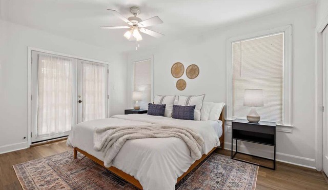 Villa in Zilker - Peaceful Stylish Home with Yard