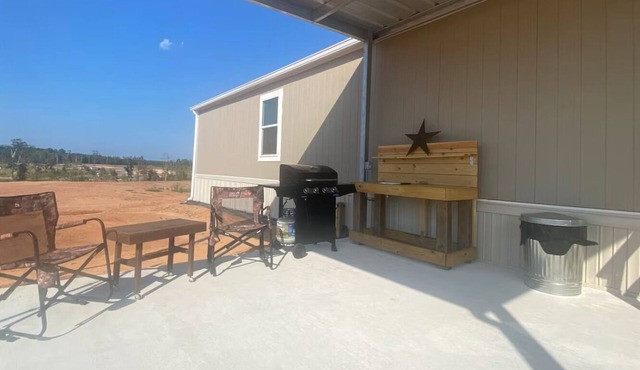 "Water View" Buck n Bass Camp