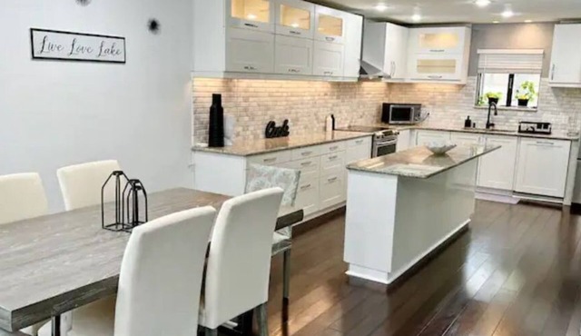 Waterfront Bliss.Family-Friendly Retreat.Austin Lake Travis