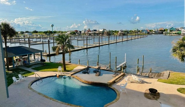 Waterfront Comfy Condo