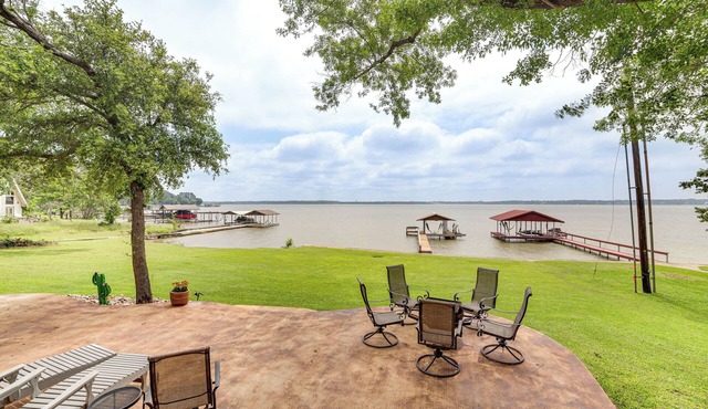Waterfront Retreat w/Dock on Cedar Creek Lake!