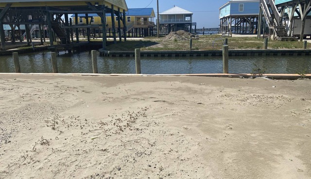 Waterfront RV Lot in upscale neighborhood, water, electric, sewage provided
