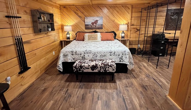 Welcome to the Bunkhouse! in Emory