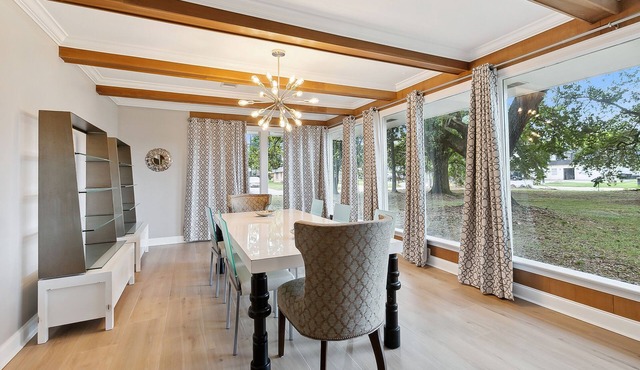 Welcome to The Henderson House! Great for large groups and commercial housing!