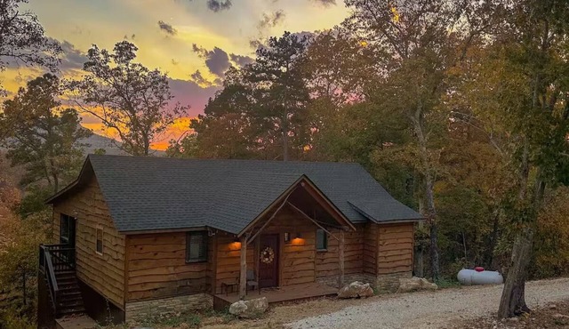 Whippoorwill Run Cabin — Jasper, AR