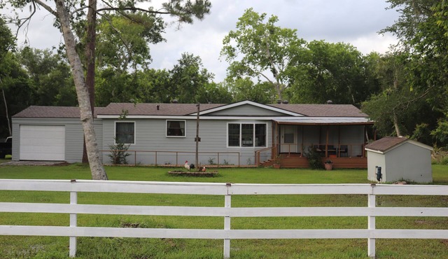 White-tailed Ranch | Peaceful 1-Acre Nature Escape