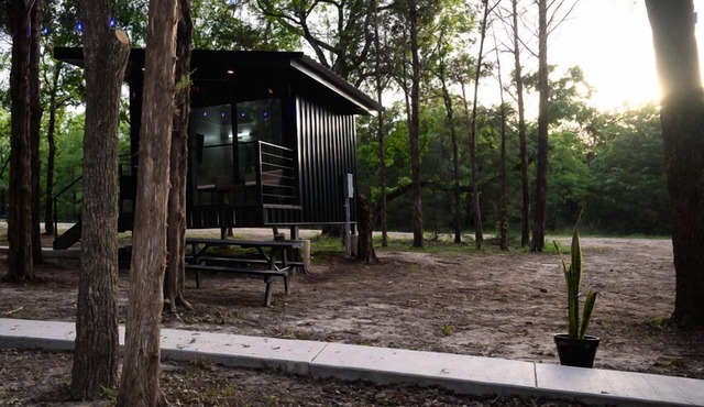 Wooded Retreat w/Pond View near LBJ Grasslands - 4 Cabins/Sleeps 8