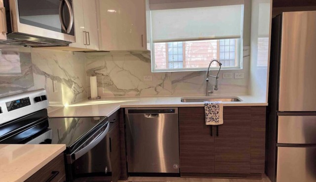 Your Deep Ellum/Lower Greenville Stay