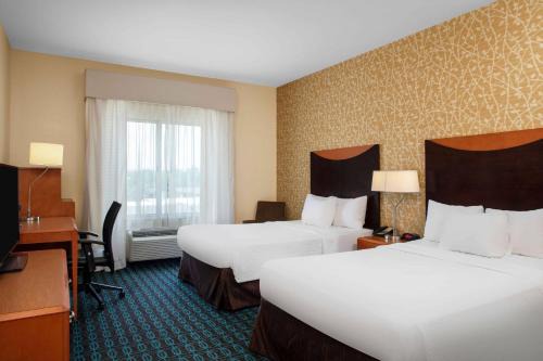 Fairfield Inn 