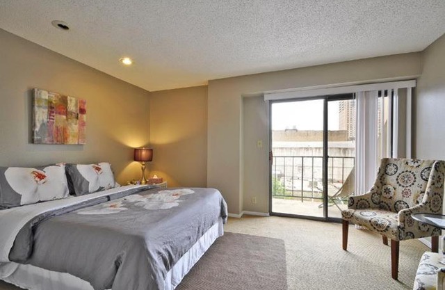 Littlefield Lofts #306