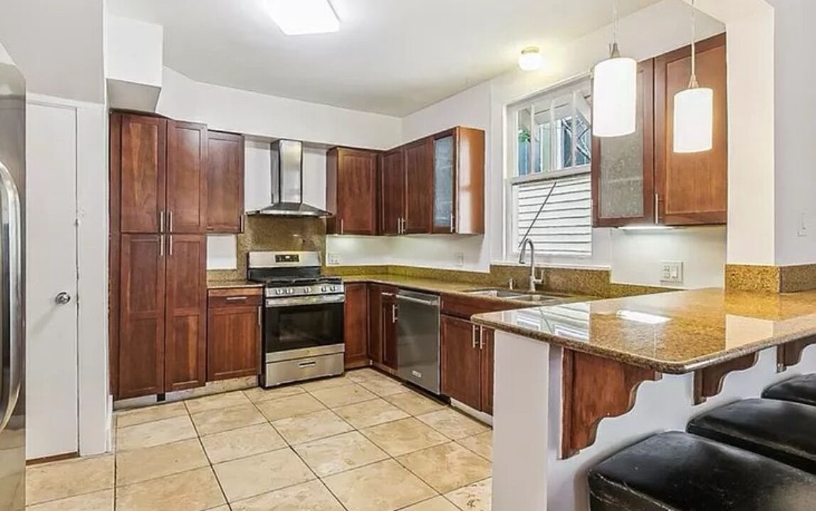 Audubon House | Charming 4-bedroom house with WiFi, AC steps to Universities in New Orleans