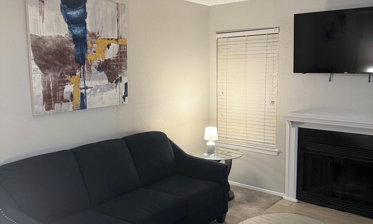 North Arlington Apartment | Awesome 1-bedroom apartment 3 minutes away from Texas Stadium Arlington