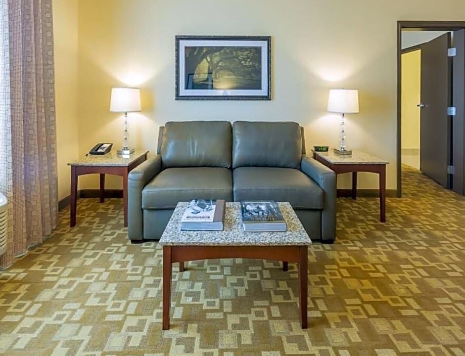 Photo of Livingroom in Harvey