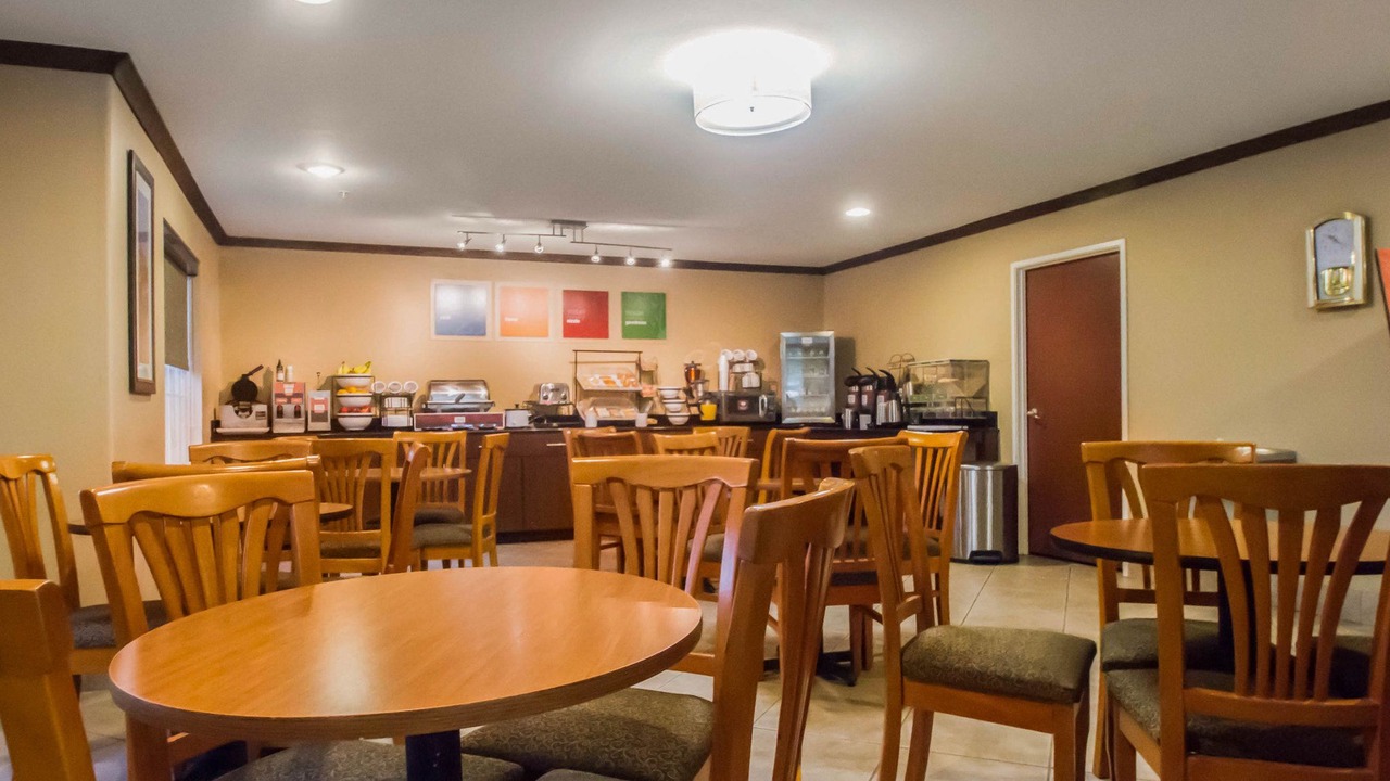 Photo of Livingroom in Morgan City