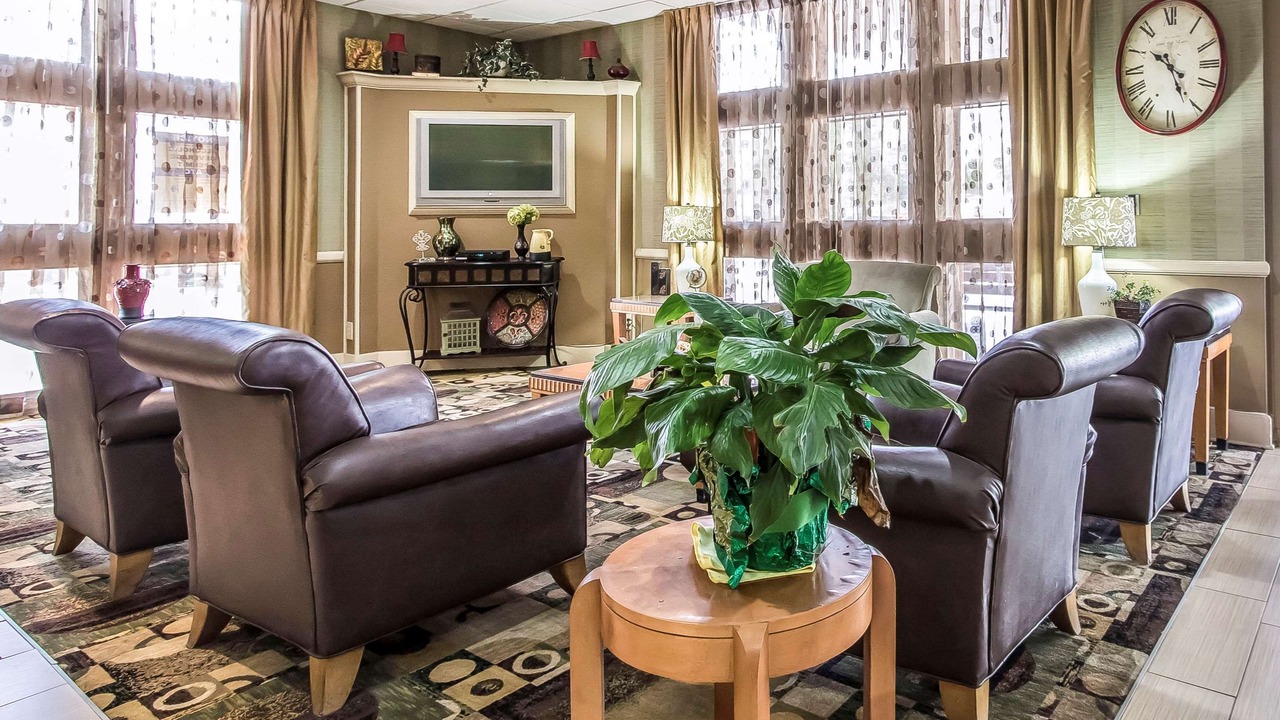 Photo of Livingroom in Morgan City