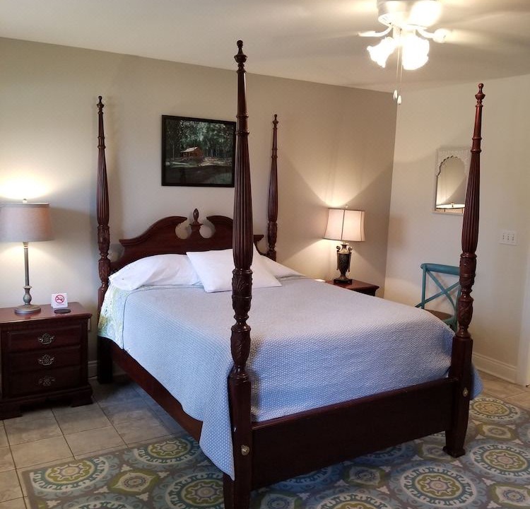 Photo of Bedroom in Weyanoke