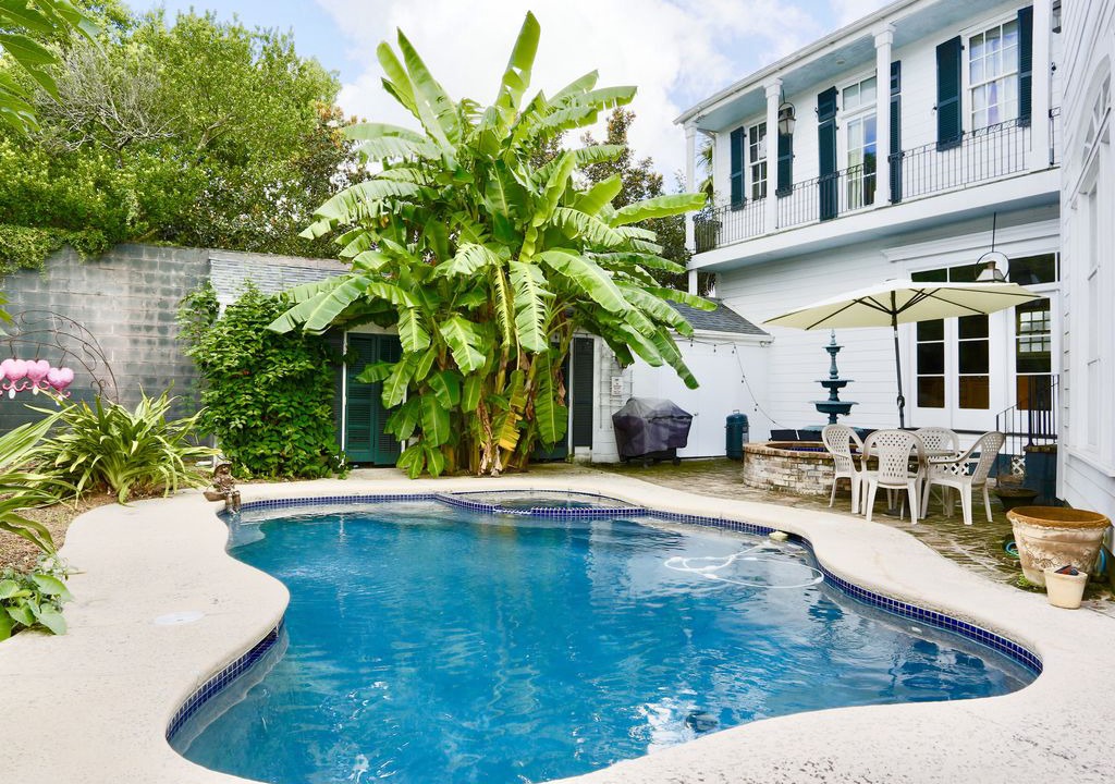 Photo of Outdoor in Garden District