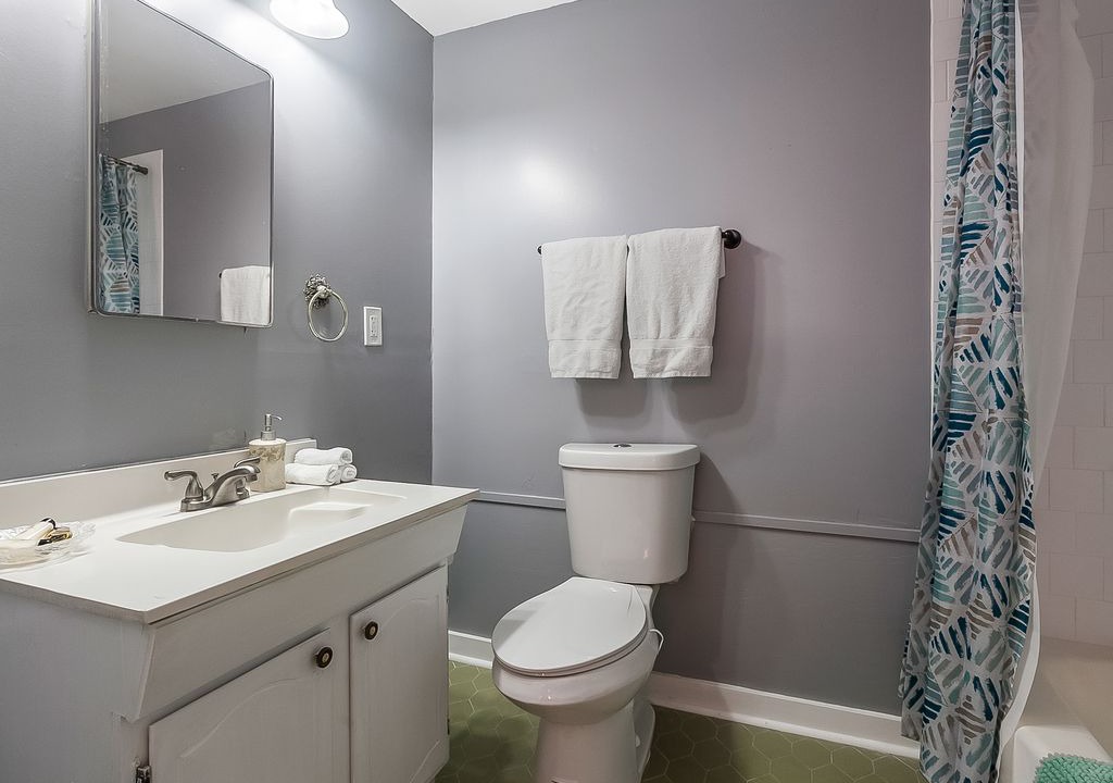 Photo of Bathroom in Algiers Point