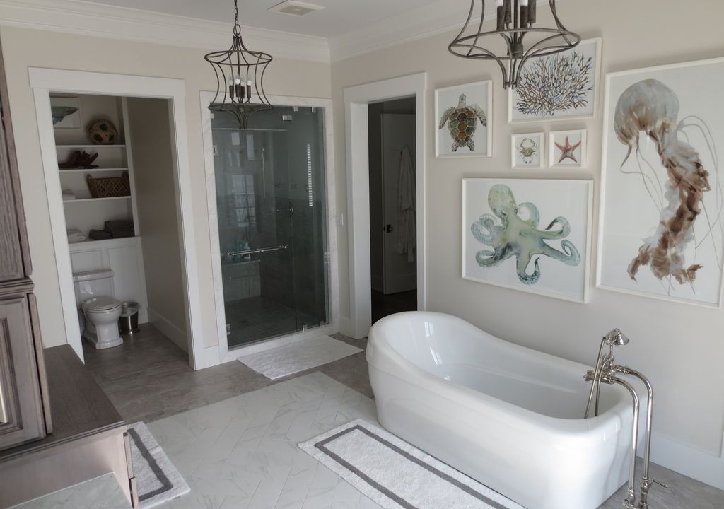Photo of Bathroom in Pirates Beach West