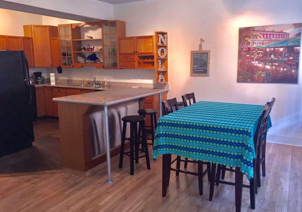 Photo of Livingroom in Garden District