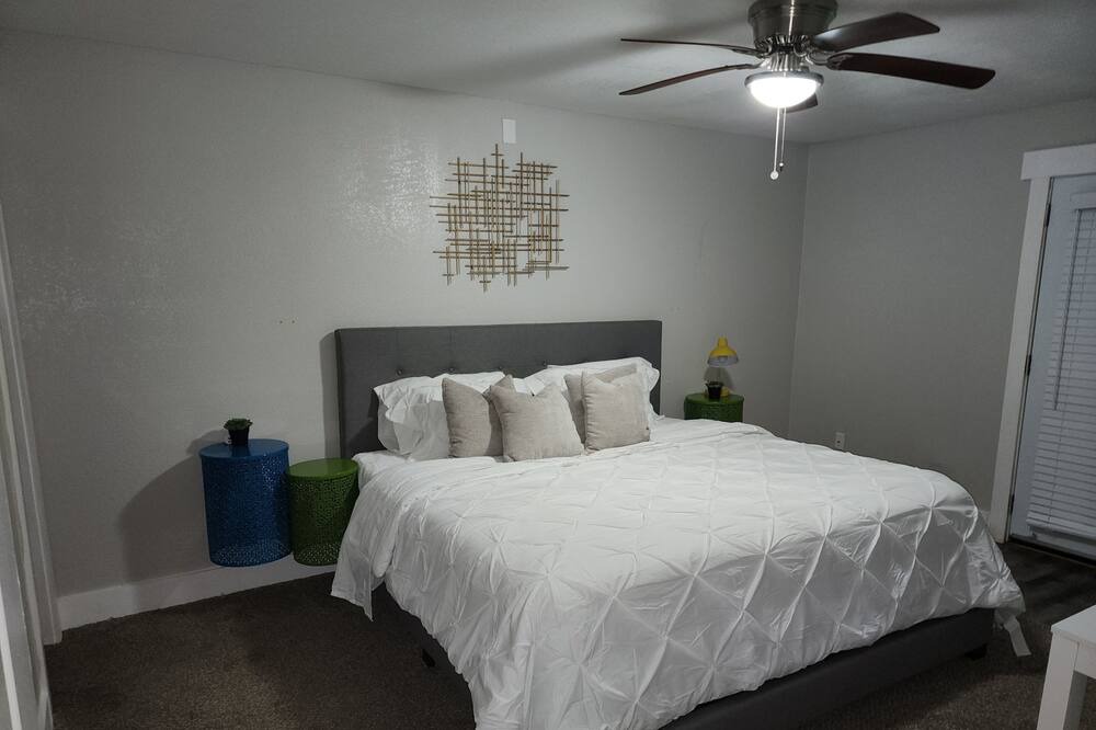 Photo of Bedroom in Arlington