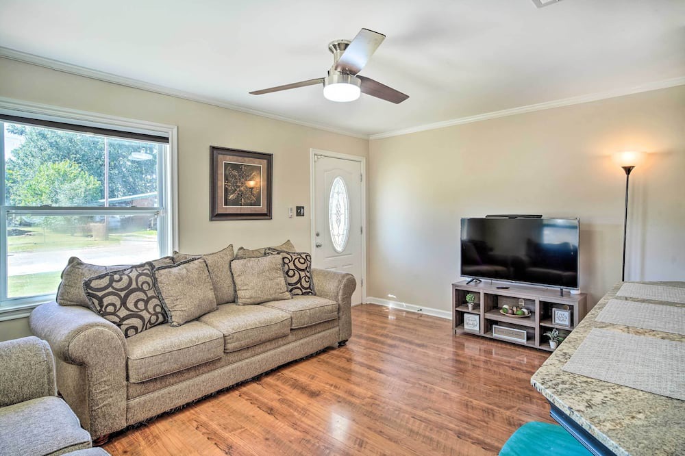 Photo of Bedroom in New Iberia
