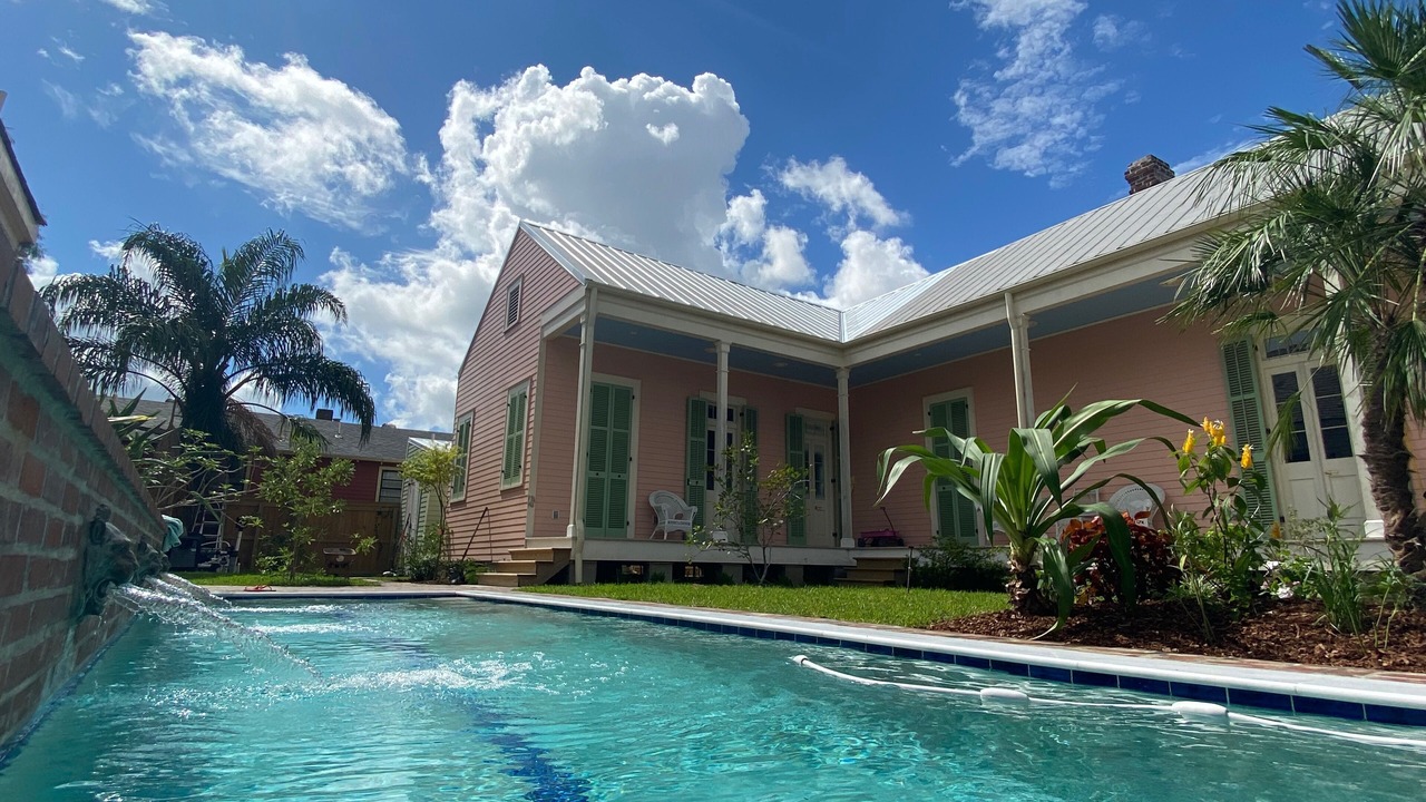 Photo of Outdoor in Holy Cross District