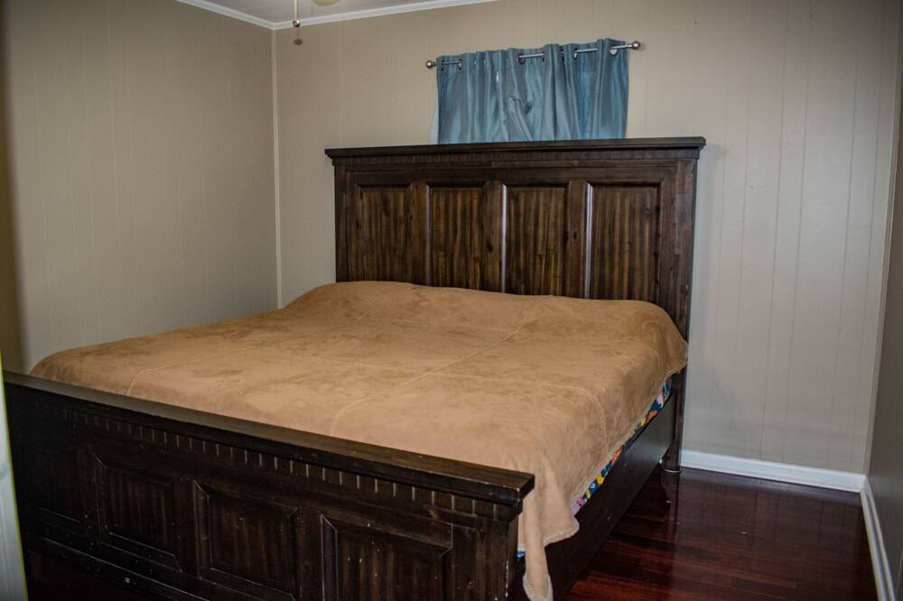 Photo of Bedroom in Breaux Bridge